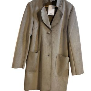 Elegant Women's Grey Coat